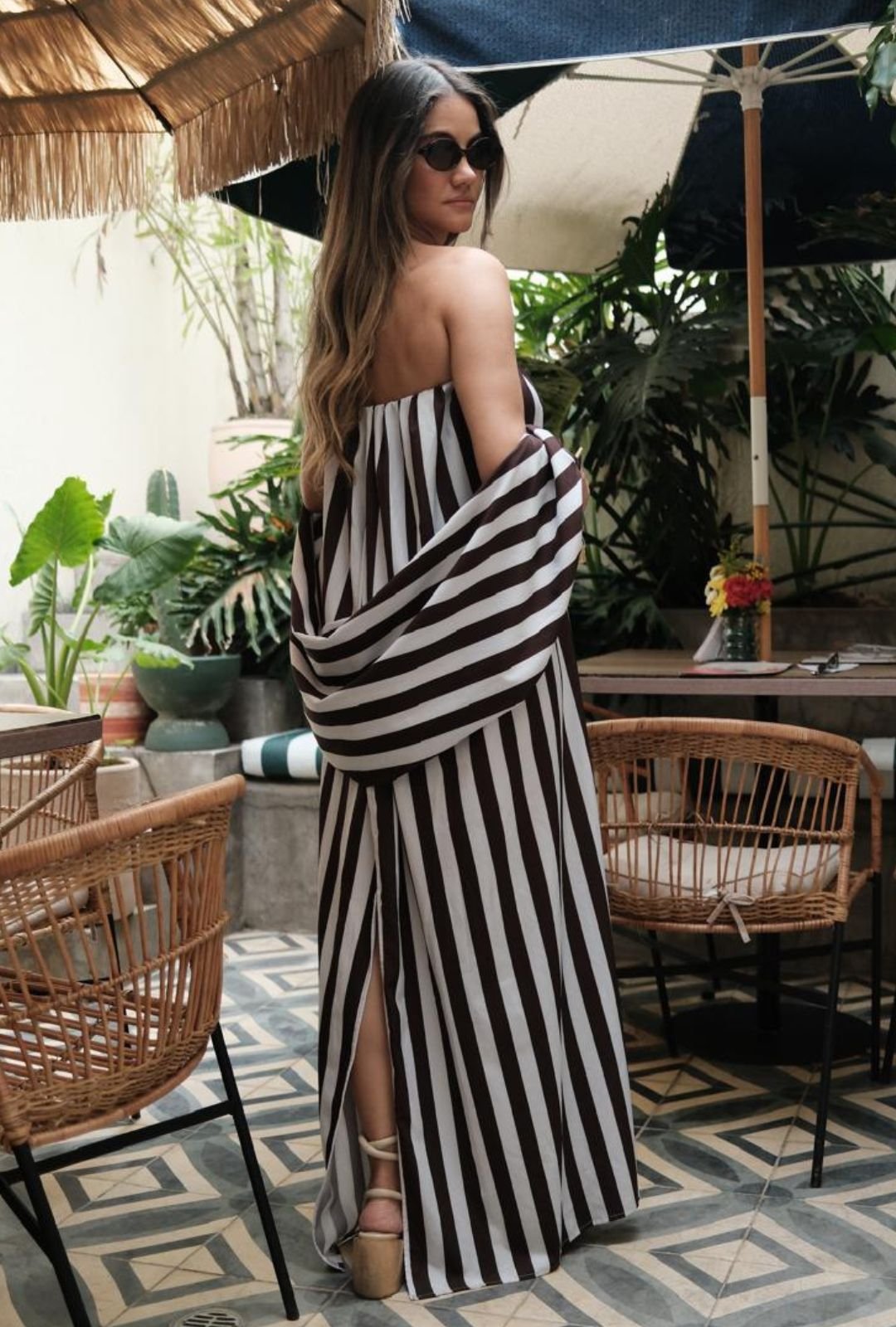 Vestido trasluz
