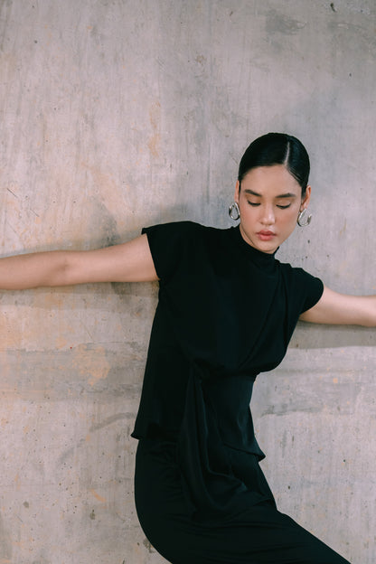 Blusa  alborada negra