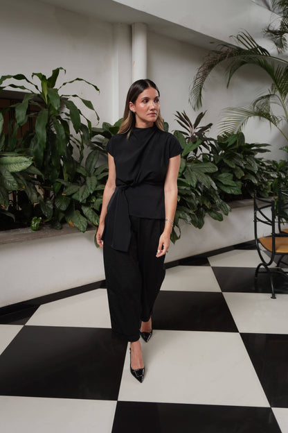 Blusa  alborada negra