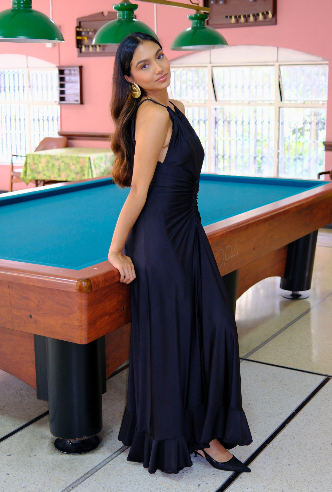 Vestido cobalto negro