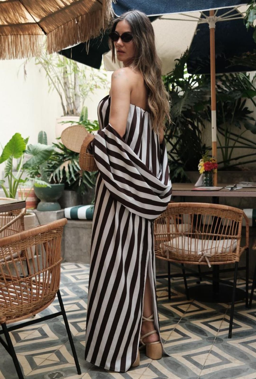 Vestido trasluz