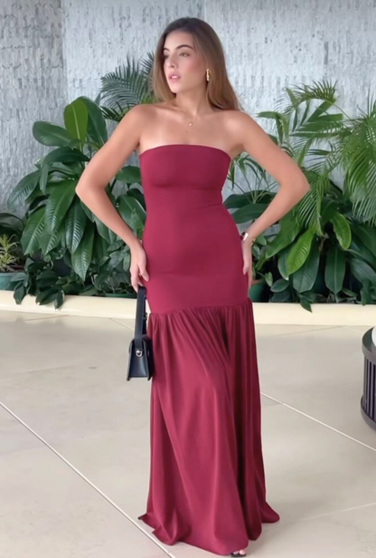 Vestido tulipán  vinotinto